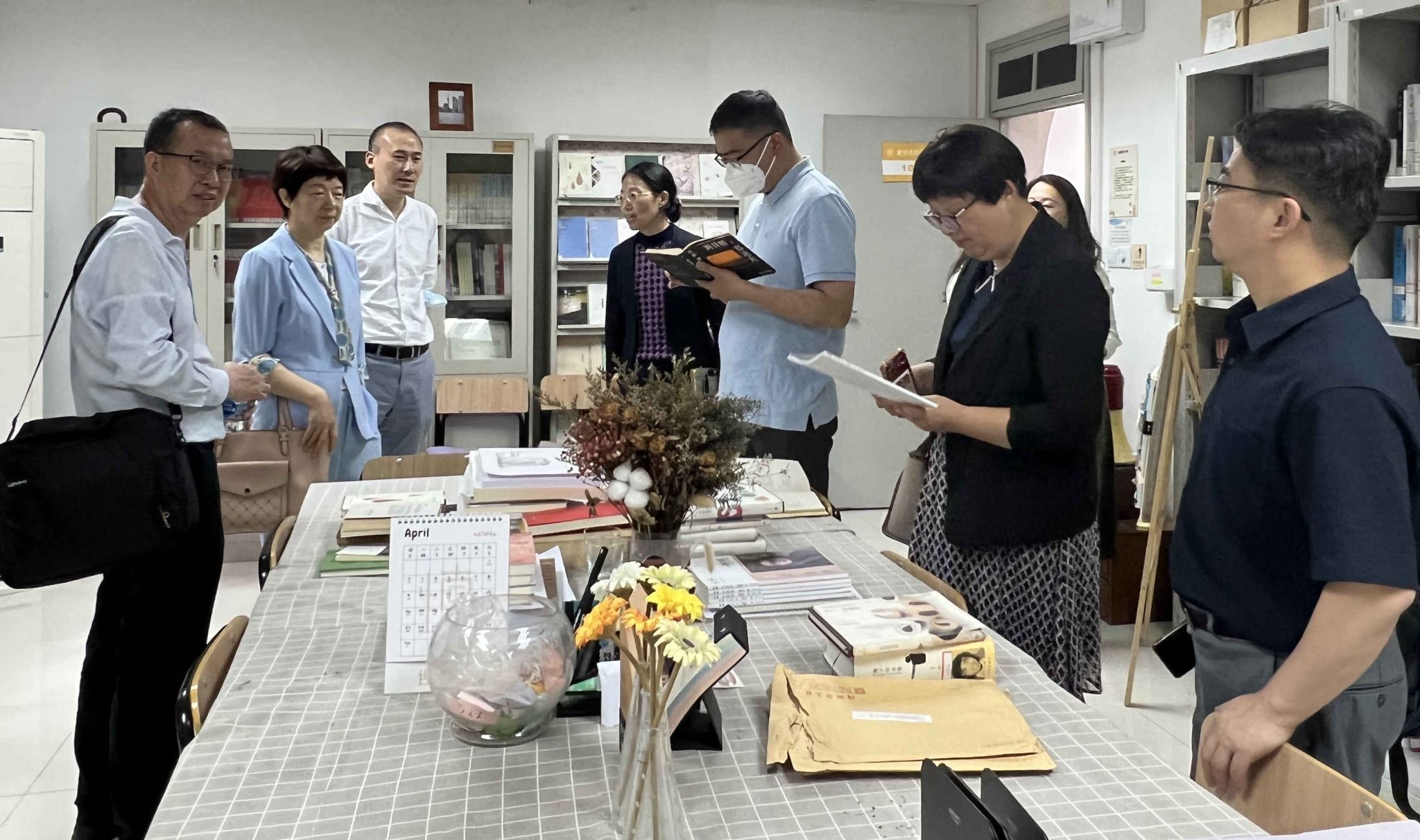 复旦大学调研照片1_副本.jpg