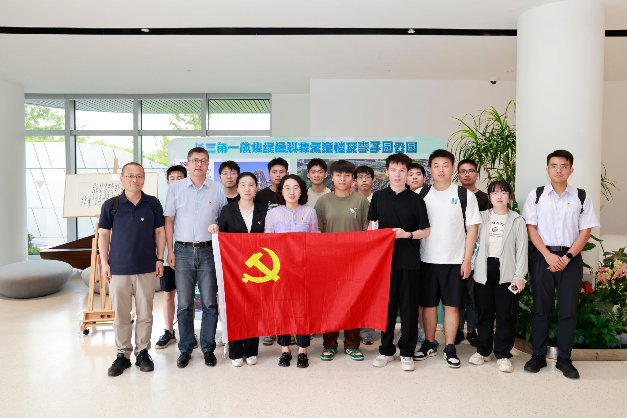 微信图片_20250625213237(1).jpg