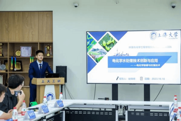 赵锦峰同学.png
