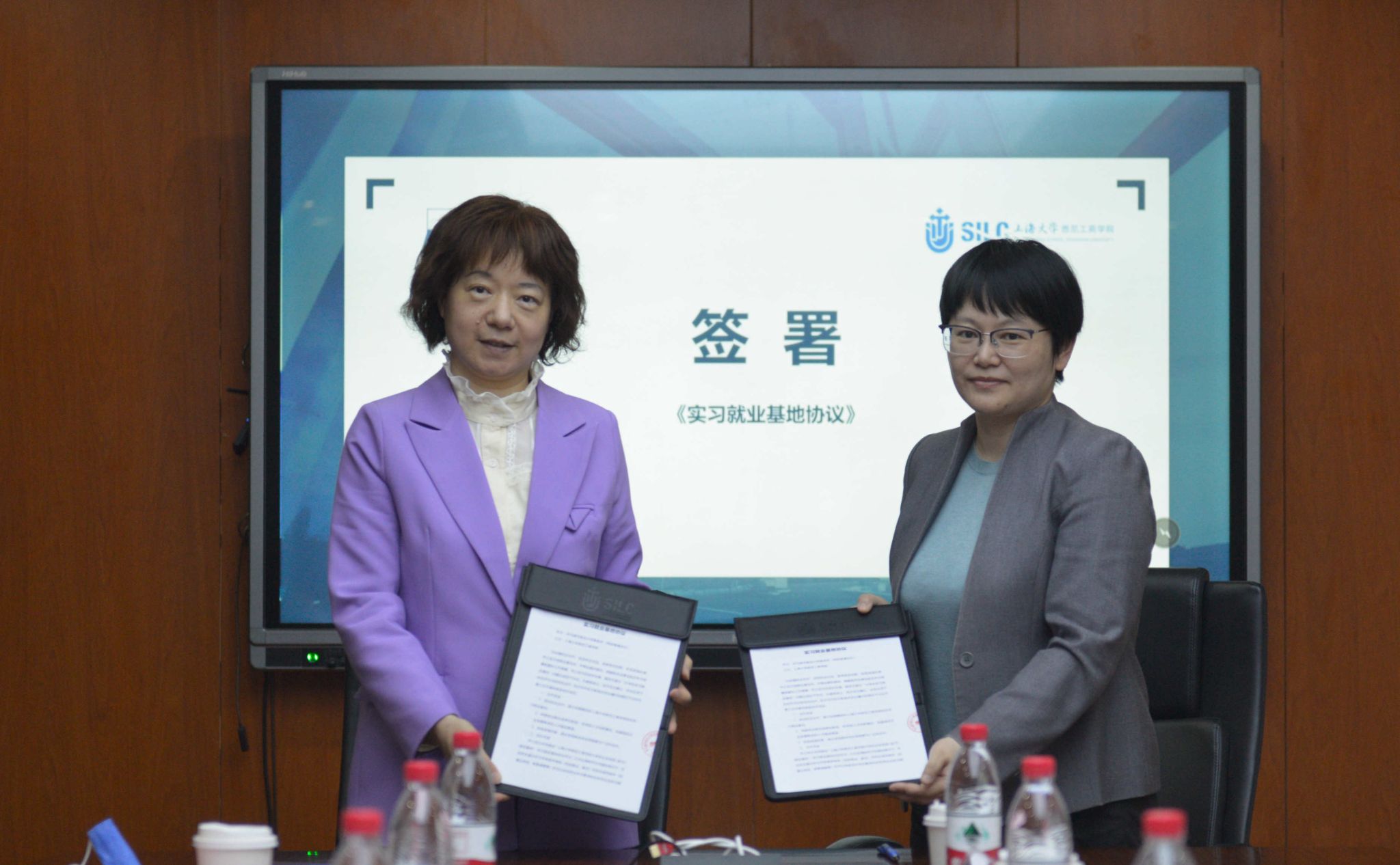 f00fc55700d2f18b1c27f00c96139ab_副本.jpg
